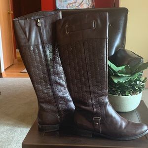 Etienne Aigner Women’s Riding Boot. Size 9 1/2